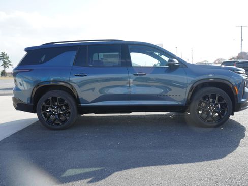 New 2026 Chevrolet Traverse RS image 6