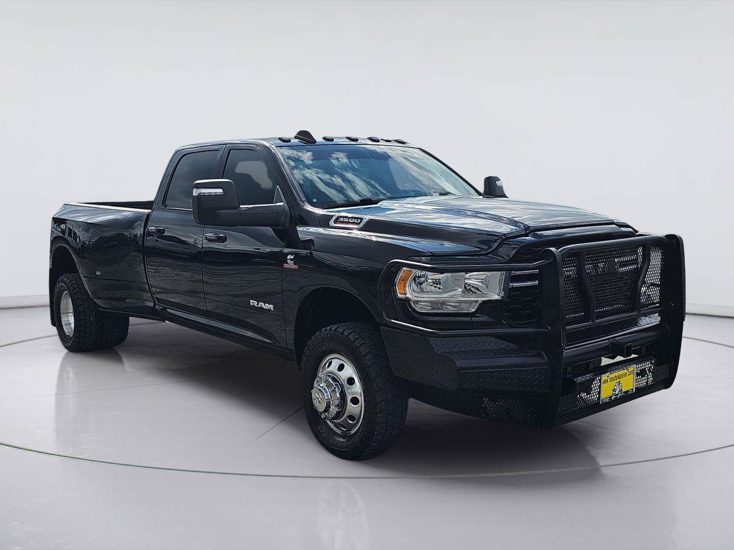 Used 2024 RAM 3500 Lone Star w/ Sport Appearance Package AWD/4WD image 7