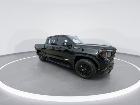 Used 2025 GMC Sierra 1500 Elevation w/ Elevation Premium Package image 2