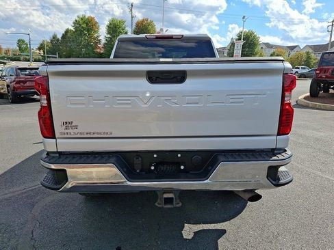 Used 2022 Chevrolet Silverado 3500 W/T image 6