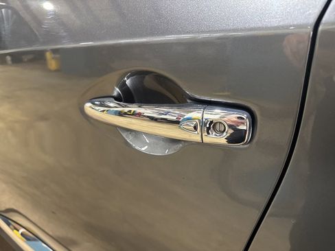 Used 2017 Nissan Murano Platinum w/ Platinum Technology Package image 16