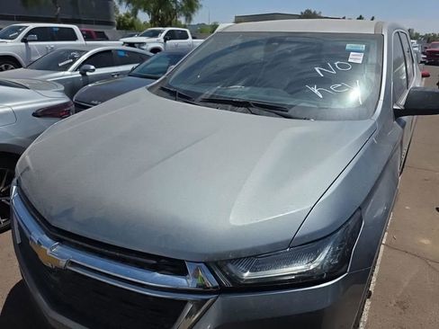 Used 2023 Chevrolet Traverse LS FWD image 3