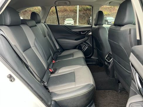 Used 2020 Subaru Outback Onyx Edition XT w/ Popular Package #2 image 13