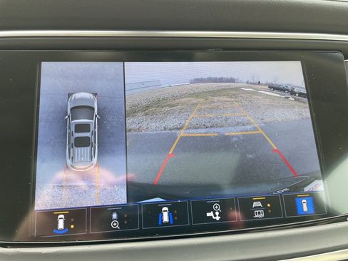 Used 2022 Buick Enclave Premium w/ Experience Buick Package image 25