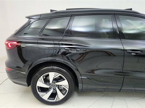 Used 2025 Audi Q6 e-tron Premium Plus w/ Premium Plus image 7