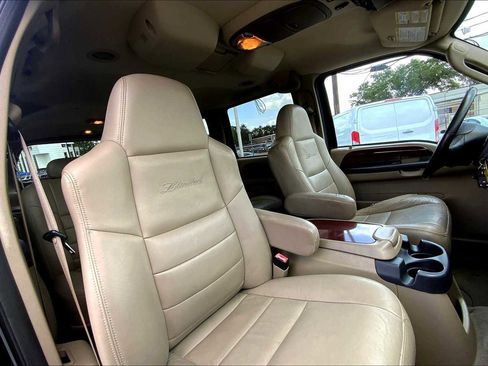Used 2005 Ford Excursion Limited image 13