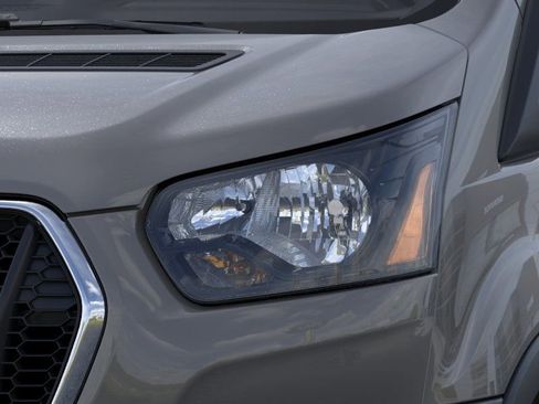 New 2025 Ford Transit 350 XL AWD/4WD image 18