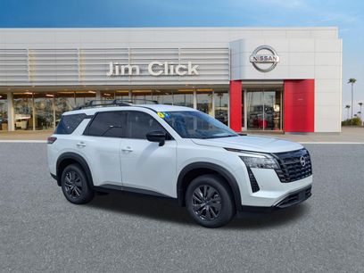 New 2026 Nissan Pathfinder SV
