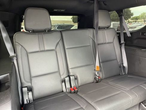 Used 2021 Chevrolet Suburban RST w/ Luxury Package AWD/4WD image 31