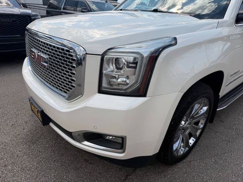 Used 2015 GMC Yukon Denali w/ Open Road Package AWD/4WD image 14