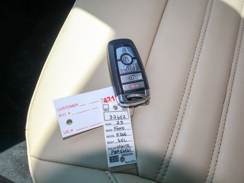 Used 2023 Ford Edge SEL w/ Convenience Package AWD/4WD image 27