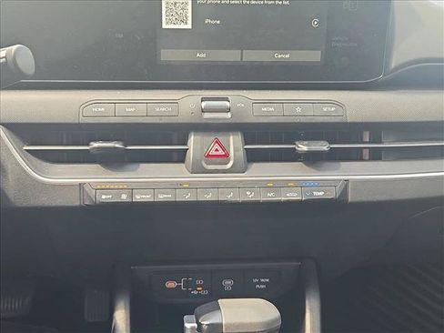 Used 2025 Kia K4 FWD image 14