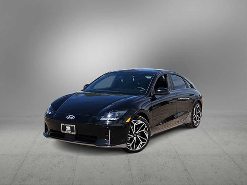 Used 2024 Hyundai Ioniq 6 Limited RWD image 1