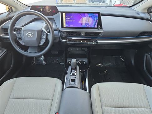 Used 2024 Toyota Prius XLE image 11