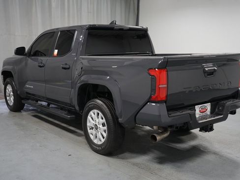 Certified 2025 Toyota Tacoma SR5 image 6