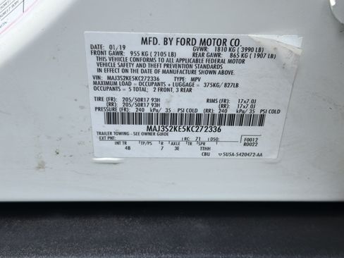 Used 2019 Ford EcoSport Titanium FWD image 30