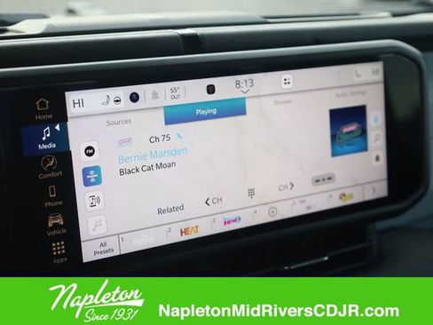 New 2026 Jeep Gladiator Sport AWD/4WD image 14