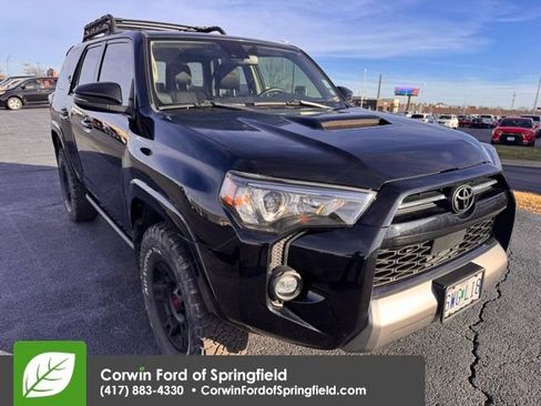 Used 2021 Toyota 4Runner TRD Off-Road Premium w/ Moonroof Package image 4