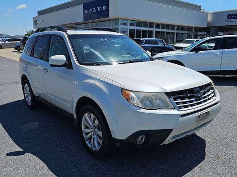 Used 2013 Subaru Forester 2.5X Limited AWD/4WD image 1