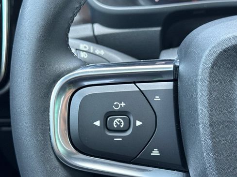 Used 2023 Volvo XC40 Recharge Ultimate AWD/4WD image 27