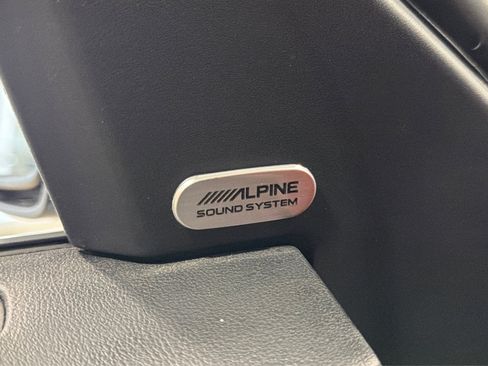 Used 2023 Dodge Charger Scat Pack RWD image 17