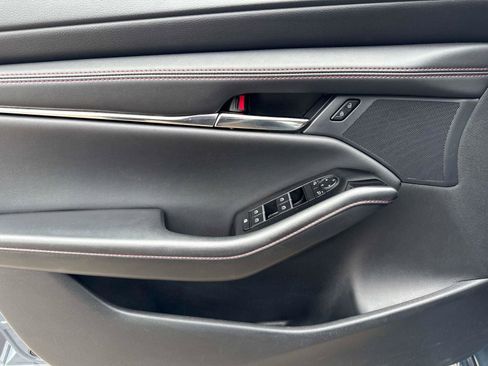 Certified 2025 MAZDA MAZDA3 s image 16