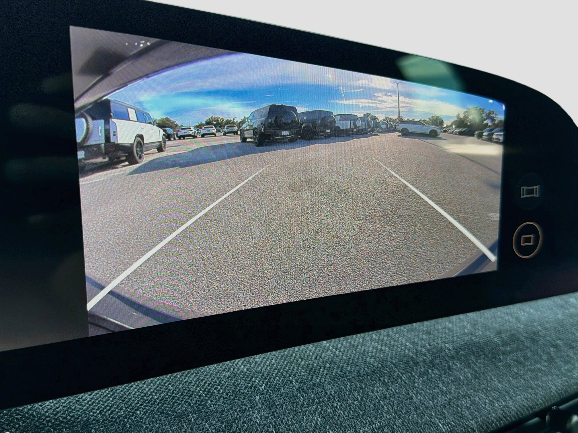 Used 2024 Lucid Air Touring AWD/4WD image 32