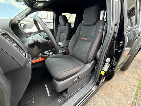 Used 2022 Nissan Frontier Pro-X RWD image 12