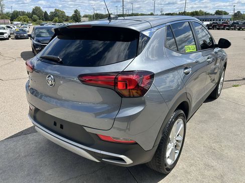 Used 2022 Buick Encore GX Preferred w/ Cold Weather Comfort Package AWD/4WD image 5