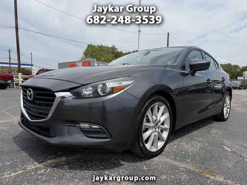 Used 2017 MAZDA MAZDA3 Touring FWD image 1