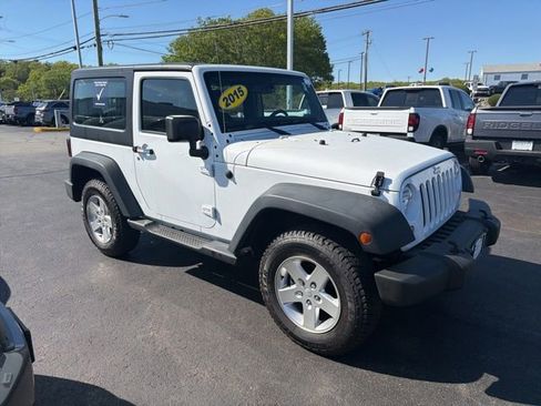 Used 2015 Jeep Wrangler Sport w/ Quick Order Package 24S AWD/4WD image 29