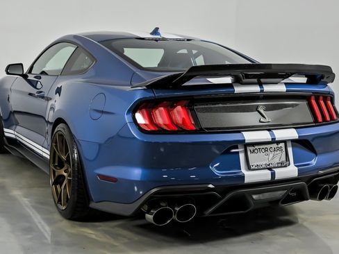 Used 2021 Ford Mustang Shelby GT500 w/ Technology Package image 10