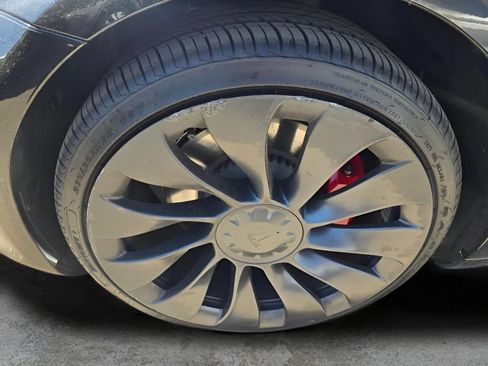 Used 2022 Tesla Model 3 Performance AWD/4WD image 18
