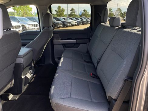 Used 2025 Ford F150 XLT w/ Equipment Group 301A Standard AWD/4WD image 26