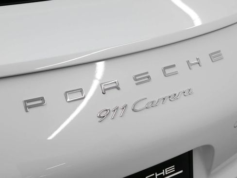 Certified 2016 Porsche 911 Carrera RWD image 31