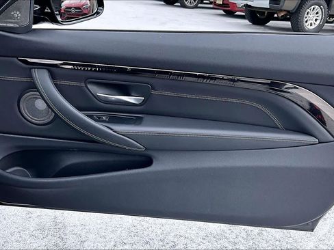 Used 2020 BMW M4 Convertible w/ Competition Package image 20