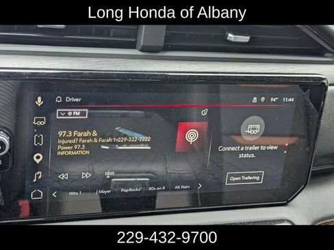 Used 2025 GMC Sierra 2500 AT4 w/ AT4 Premium Plus Package AWD/4WD image 23
