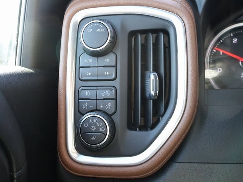 Used 2022 Chevrolet Silverado 3500 High Country w/ Safety Package II image 31