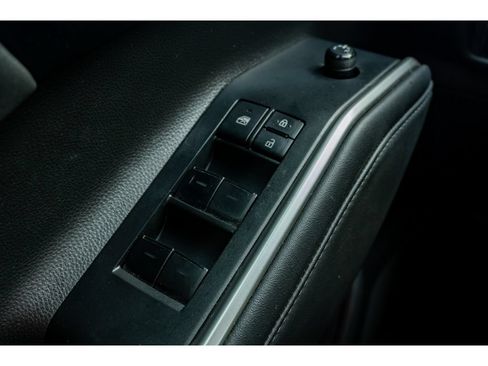 Used 2022 Toyota Highlander XSE AWD/4WD image 29