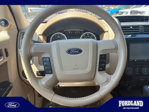 Used 2011 Ford Escape Limited w/ 302A Rapid Spec Order Code AWD/4WD image 9