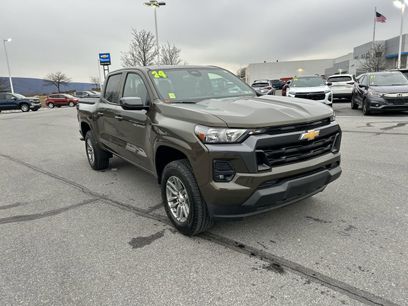Used 2024 Chevrolet Colorado LT w/ LT Convenience Package