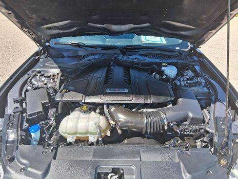 Used 2022 Ford Mustang GT Premium w/ Equipment Group 401A RWD image 36