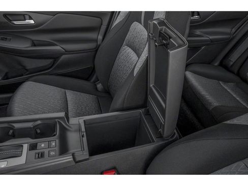 New 2026 Nissan Sentra SV FWD image 10