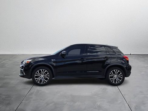 Used 2019 Mitsubishi Outlander Sport ES image 2