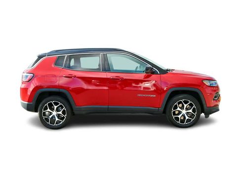 Used 2024 Jeep Compass Limited AWD/4WD image 4