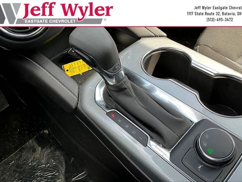 New 2025 Chevrolet Blazer LT FWD image 12