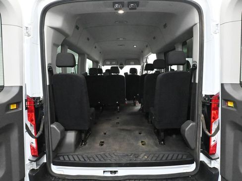 Used 2023 Ford Transit 350 XL image 31