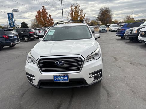 Used 2019 Subaru Ascent Limited image 2