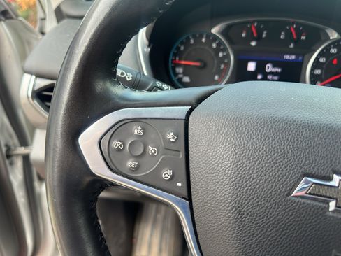 Used 2021 Chevrolet Traverse RS AWD/4WD image 24
