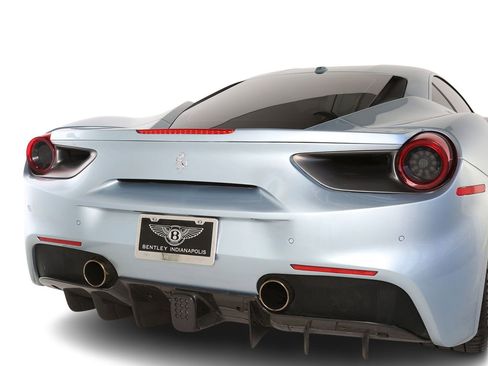 Used 2017 Ferrari 488 GTB image 13